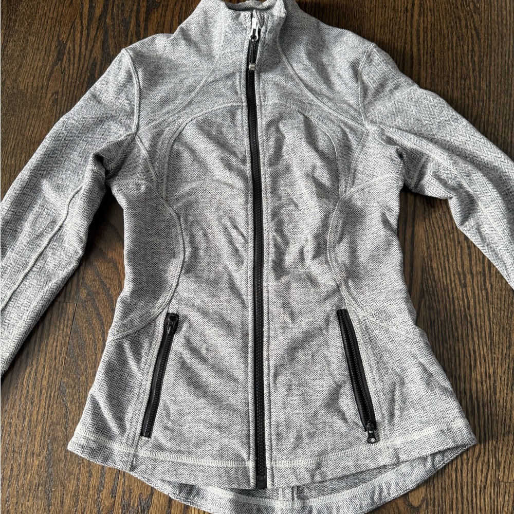 Lululemon Gray full Zip-Up Jacket, size 4